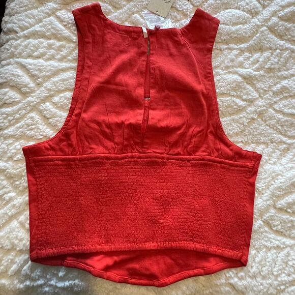 Free People Sneak A Peek Top Cutout Sleeveless Blouse Cherry Hearts sz L NWT - Picture 5 of 7